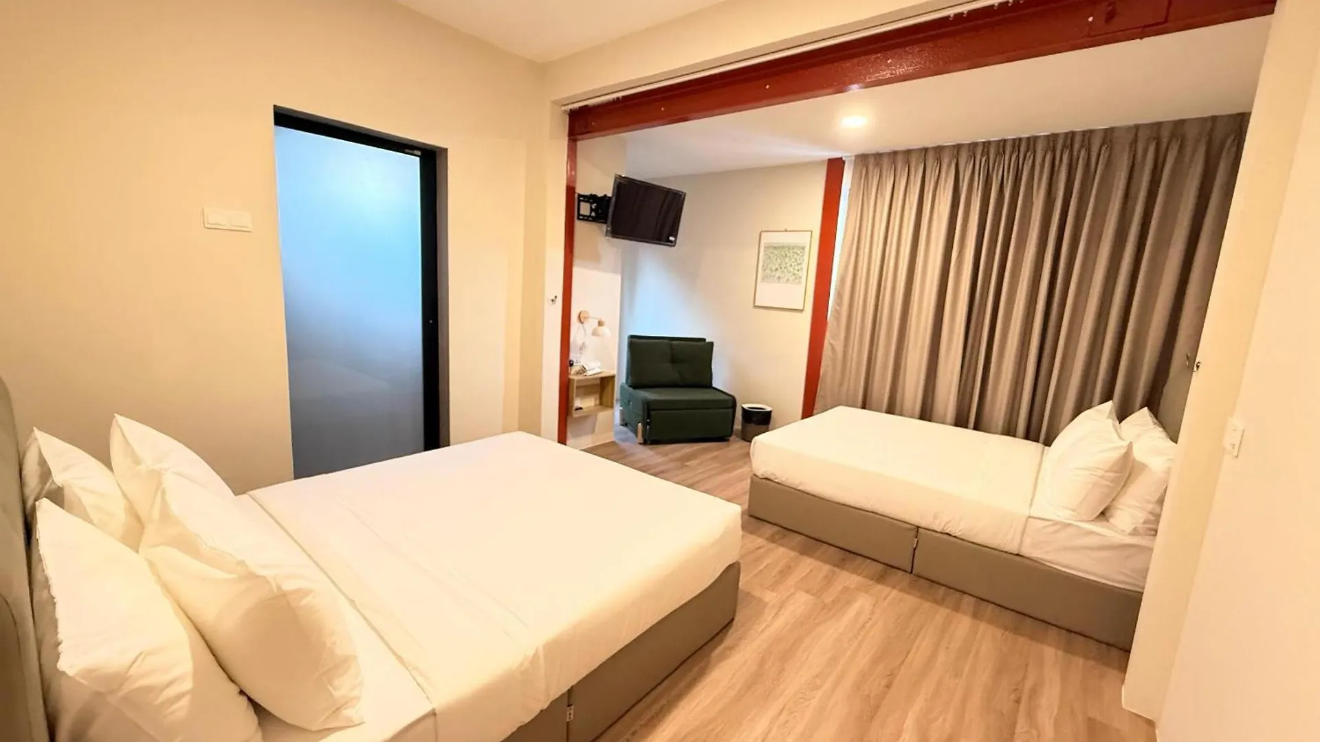 Twintrees Kelawai Hotel George Town 0*,