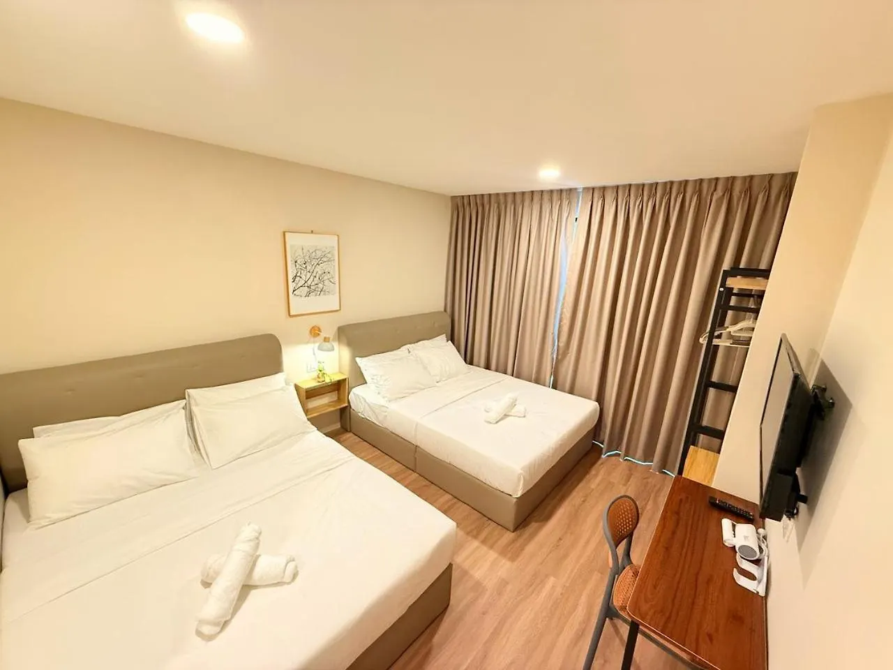 Twintrees Kelawai Hotel George Town Guest house