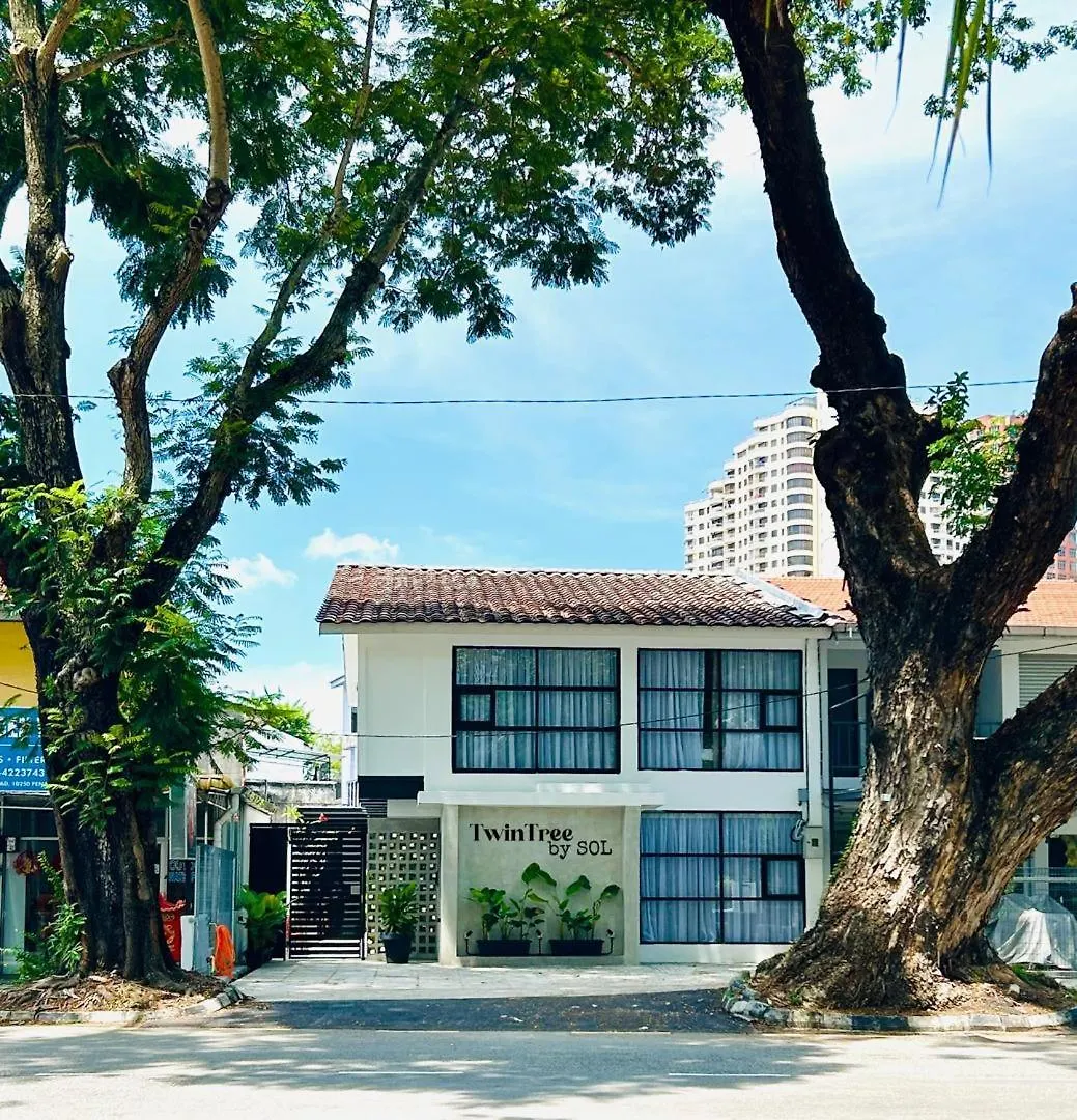 Twintree Kelawai location